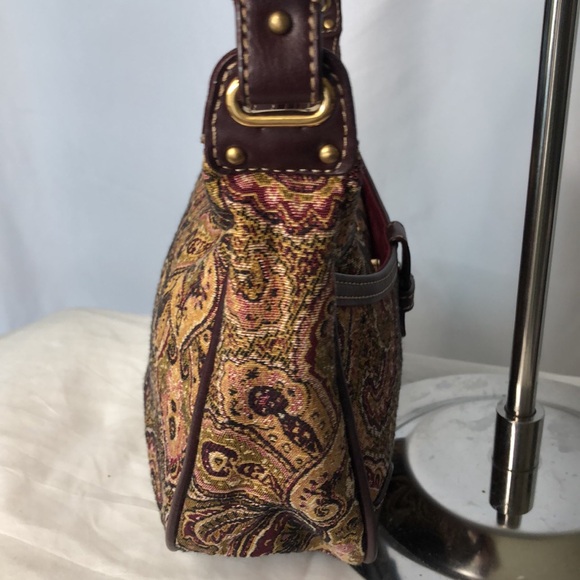 ETIENNE AIGNER Vintage paisley tapestry small shoulder handbag. - Picture 7 of 13